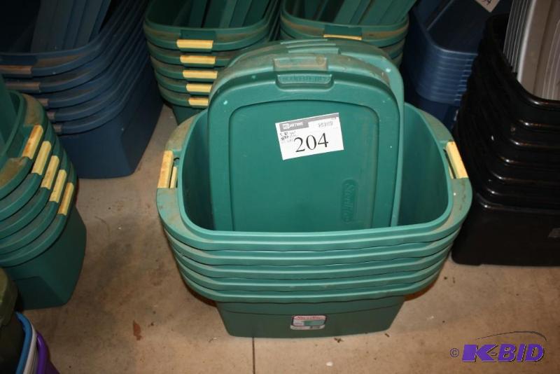 lot 204 image: Lot of (5) Plastic Totes wLids 20 Gallon G...