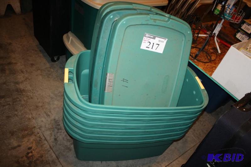 lot 217 image: Lot of (6) Plastic Totes wLids 30 gallon G...
