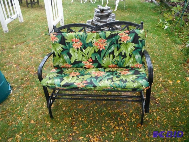 lot 232 image: Swinging Bench Metal Frame wrocker Floral ...
