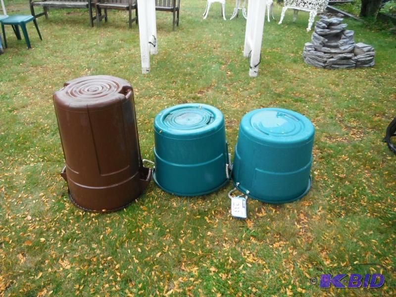 lot 233 image: Lot of (3) Including Garbage Can, Plastic, R...