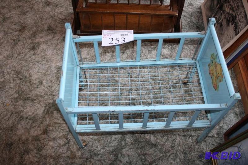lot 253 image: Amsco Doll-E-Crib Baby Crib Railings Blue w...