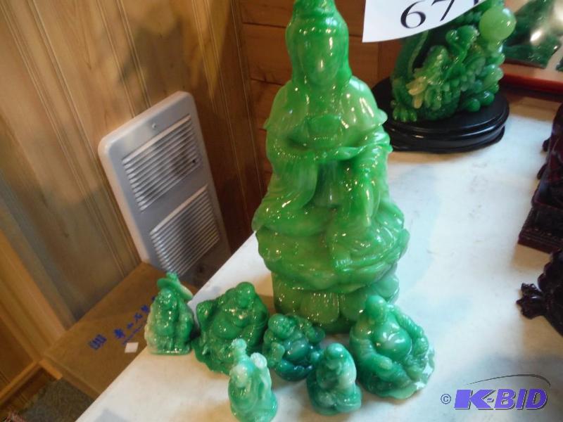 lot 672 image: Lot of (7) Including Miscellaneous Jade Budd...