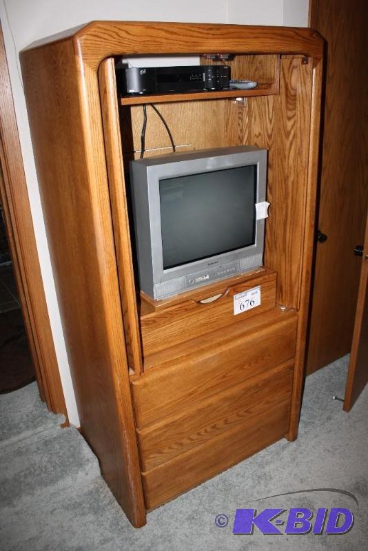 lot 676 image: Arbek Wooden Shelving Unit wTV Cupboard &...