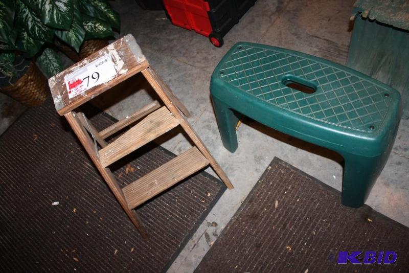 lot 79 image: Lot of (2) Step Stools Plastic Step Stool, 2...