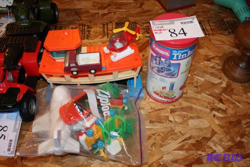 lot 84 image: Lot of Miscellaneous Childrens Toys Includin...