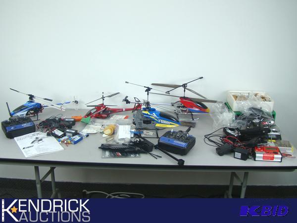 lot 2 image: Large Lot of RC Helicopters with Accessories