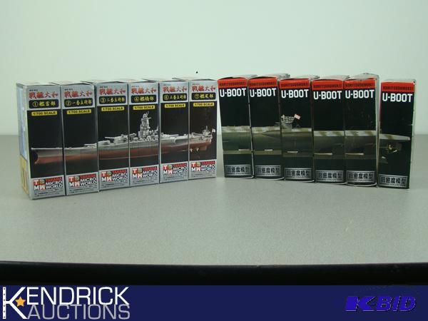 lot 49 image: Lot of New in the Box 1700 Scale, and 1144 Scale Model Boat Sections