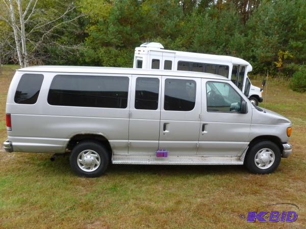 Year 2003 Make Ford Model Econoline Wagon ...