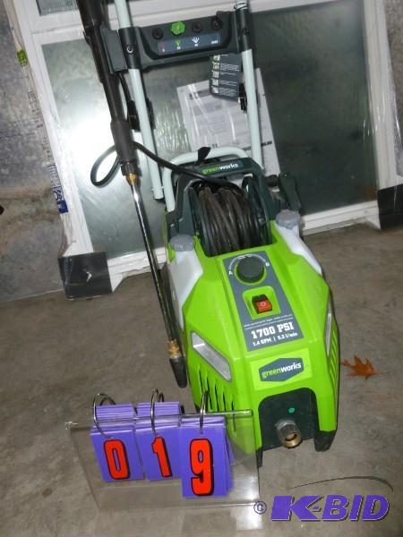 Green works. Electric pressure washer. 1700 p...
