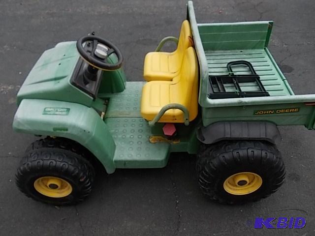 John Deere Gator Ride On Toy (No Battery, No ...