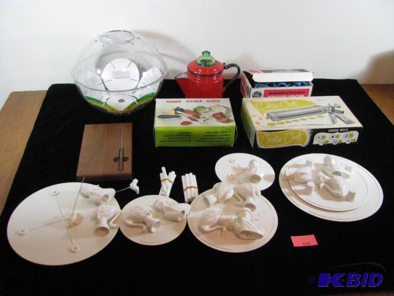lot 103 image: kitchen serving items, wedding cake stand, vi...