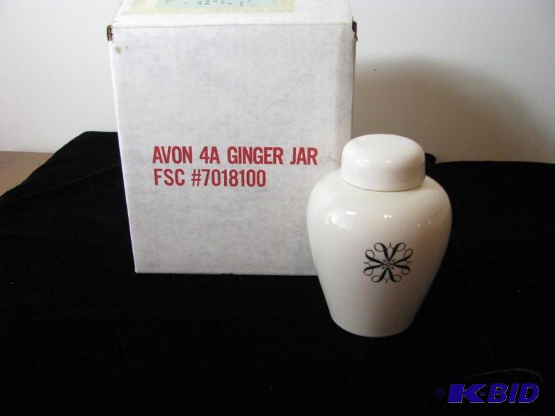 lot 15 image: Vintage Avon Collectable Ginger Jar, NIB...
