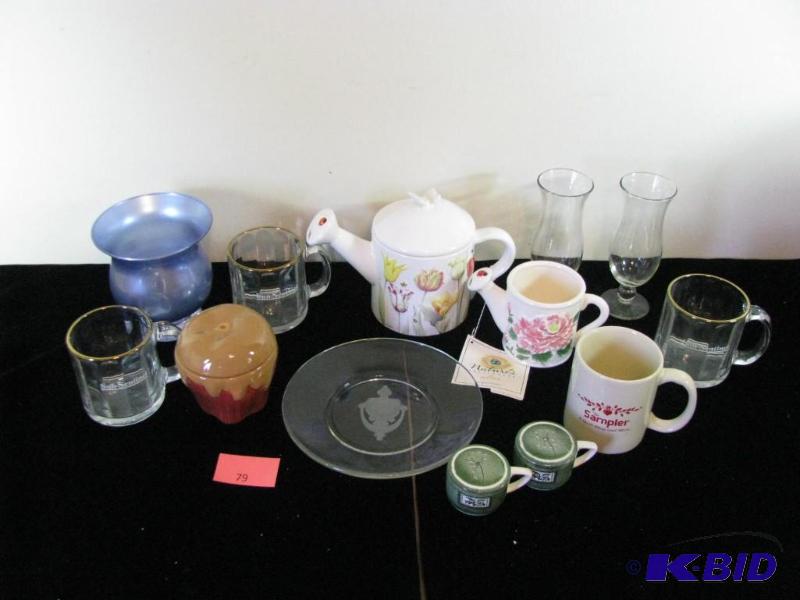 lot 79 image: Large group of SpringtimeEaster service item...