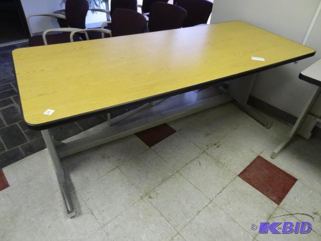 Table with metal frame. 72 x 30 x 30...