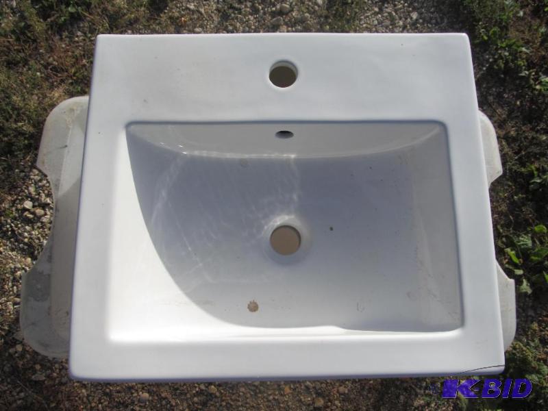 Foremost White Sink - Square Basin
