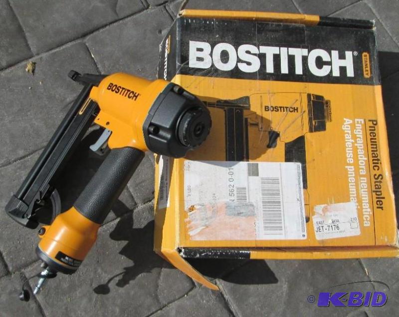 lot 18 image: Stanley Bostitch Pneumatic Staple gun - brand...
