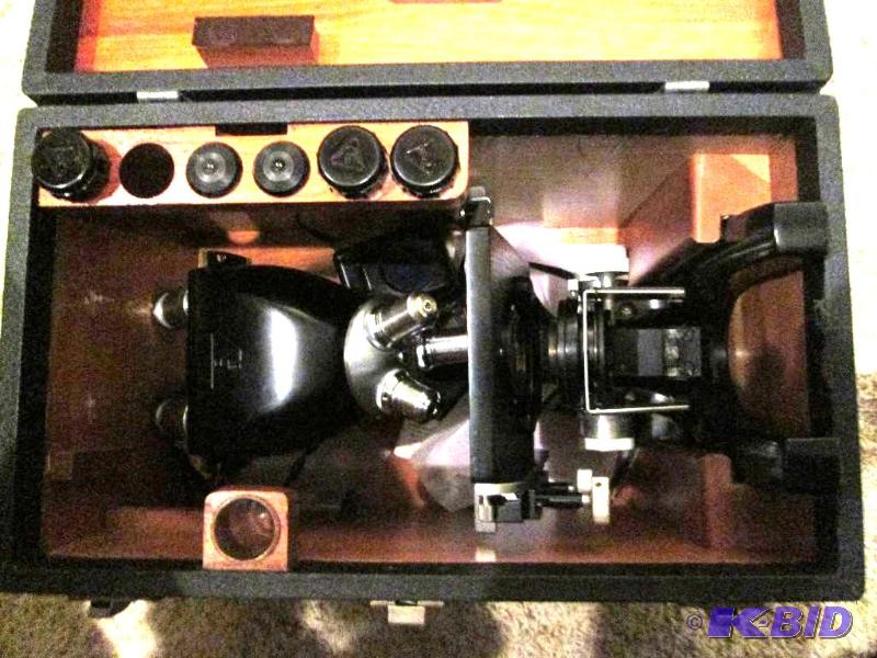lot 187 image: B & L microscope-...