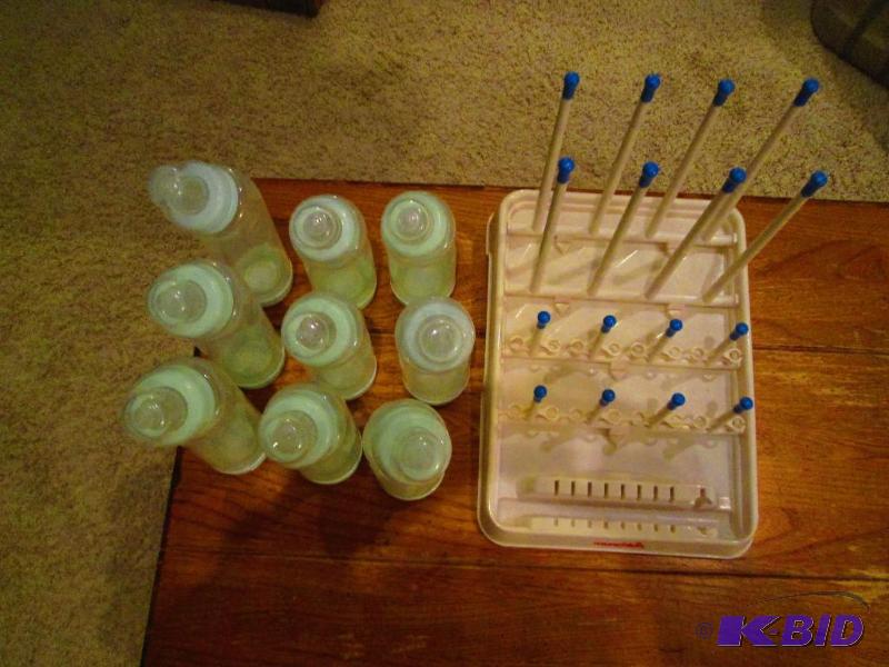 lot 188 image: Lot of 6- 6oz Platex Ventaire bottles, 3- 8 o...
