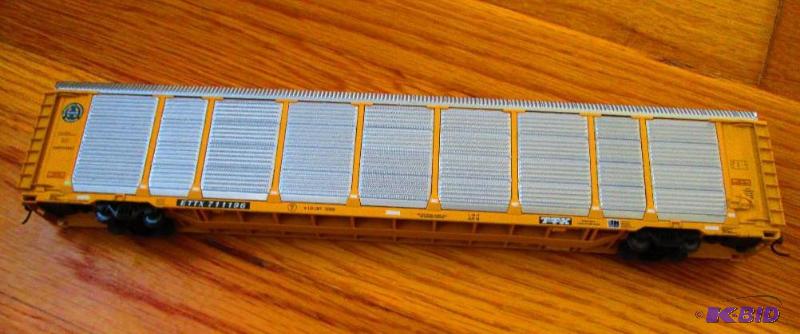 lot 211 image: Model Train Burlington Northern Santa Fe Rail...