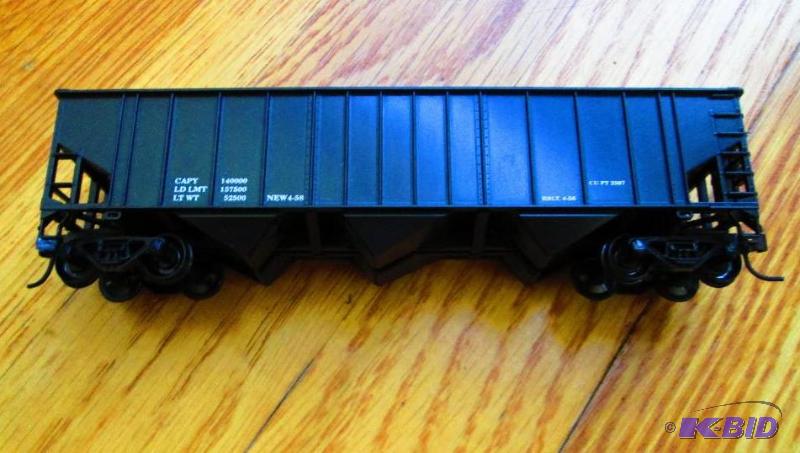 lot 233 image: Model Train CAPY...