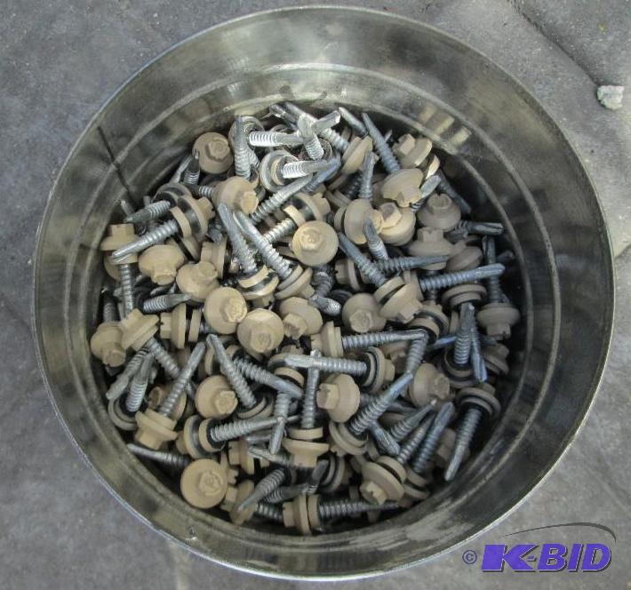 lot 24 image: Can of approx. 1.5 inch rubber gasket steel s...