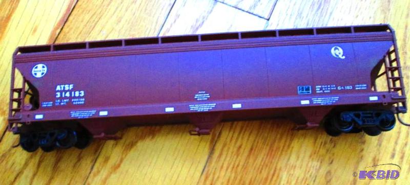lot 272 image: Model Train Santa Fe ATSF 314183...