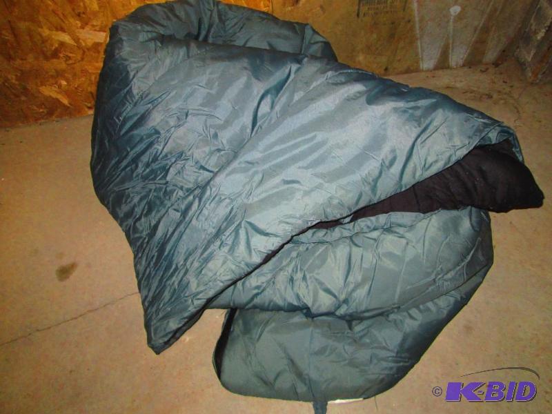 lot 435 image: Grey Academy Broadway sleeping bag...