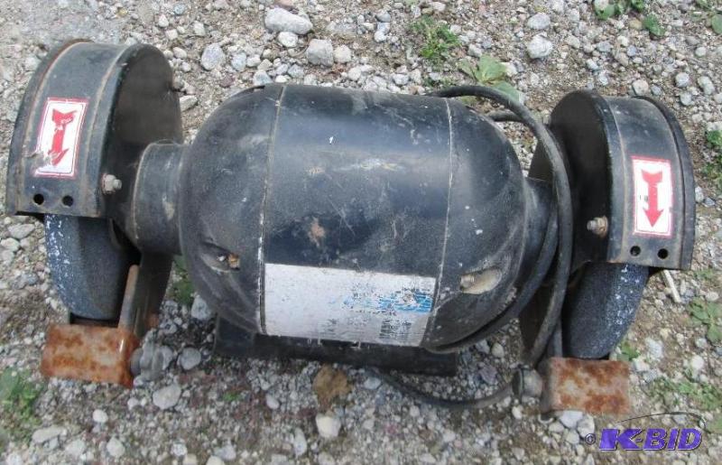 lot 87 image: Double grinder...