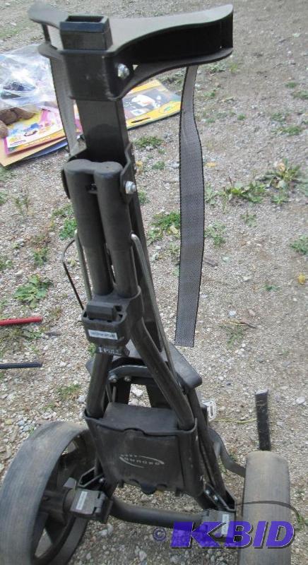 lot 92 image: Ground Zero golf bag tote on wheels, aluminum...