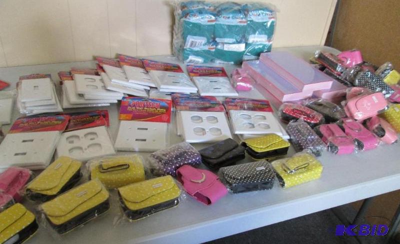 Large wholesale lot of inventory, wall electr...