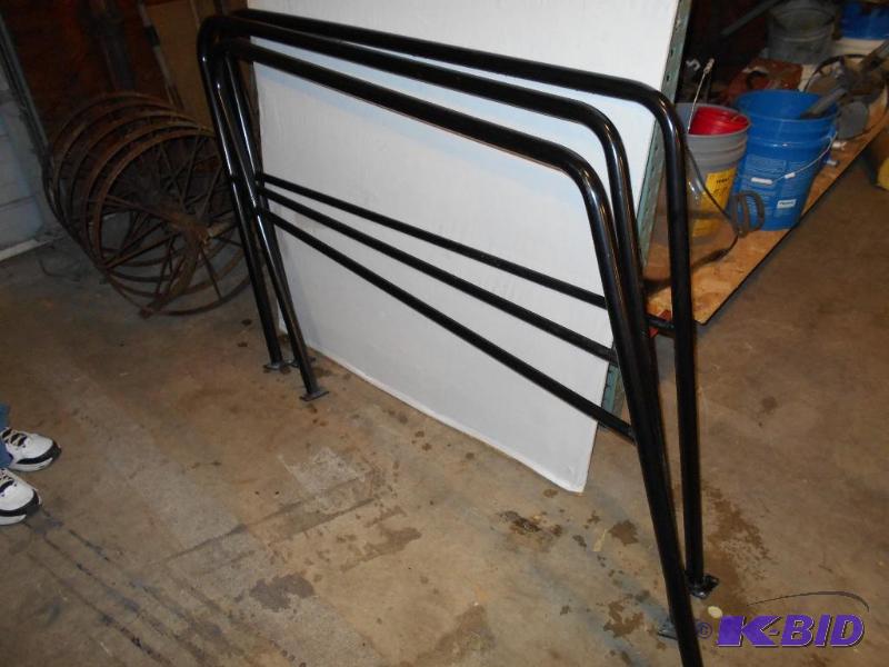 lot 28 image: Stairway Run
