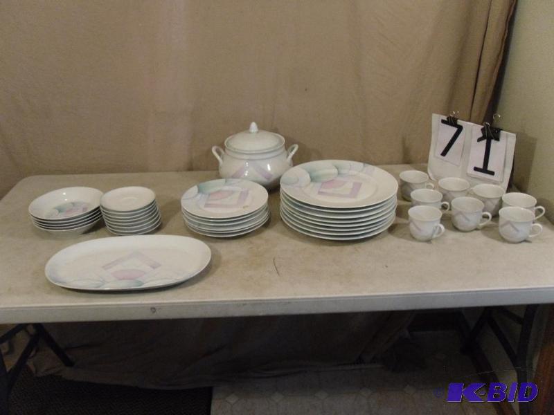 Marked Atelier D Or Made in France Paris Chin...