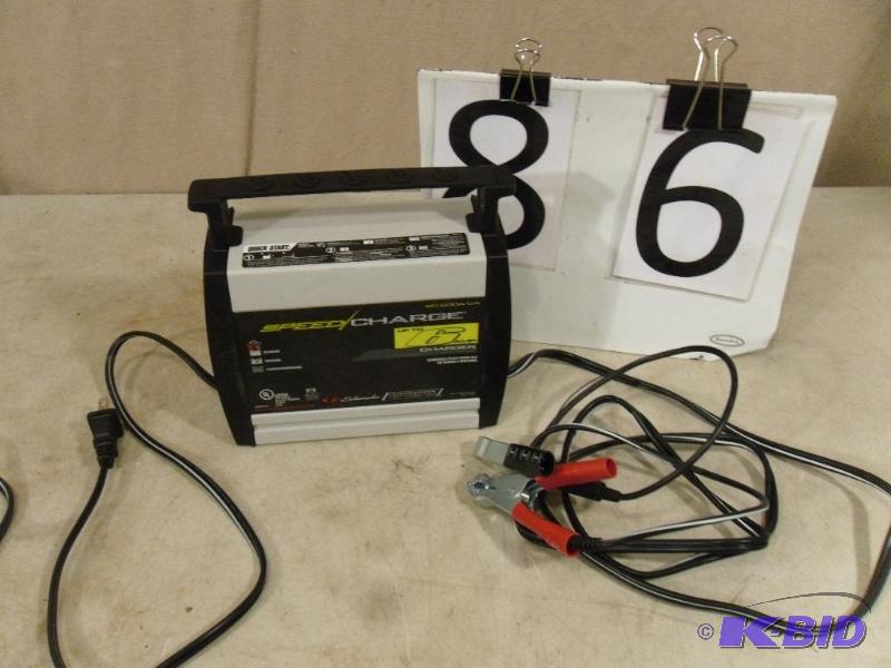 Schumacher 6 Amp automatic battery charger. 6...