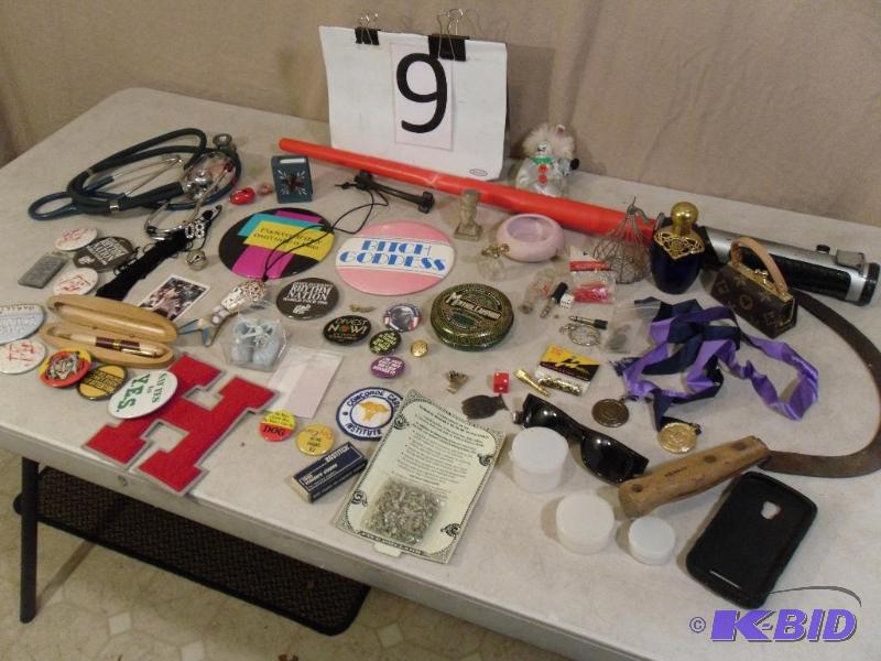 Lot of Coolstuff and Collectibles. Buttons, S...