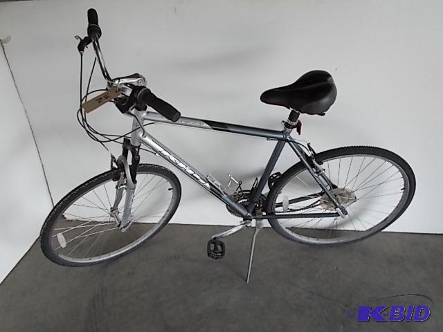 lot 32 image: KHS 27" Westwood, 21 Speed...