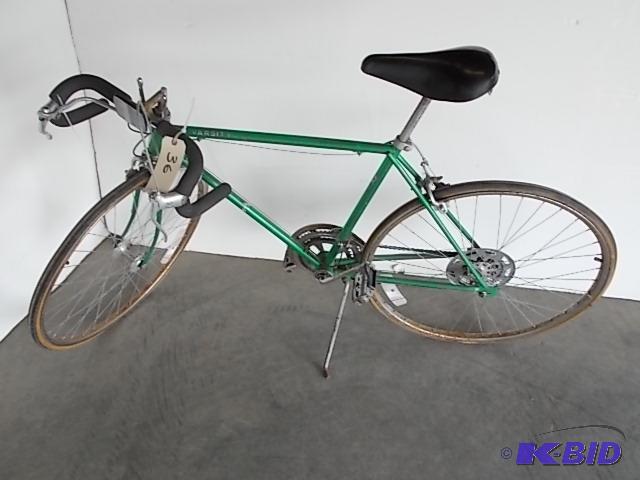 lot 36 image: Schwinn 27" Varsity, 10 Speed...