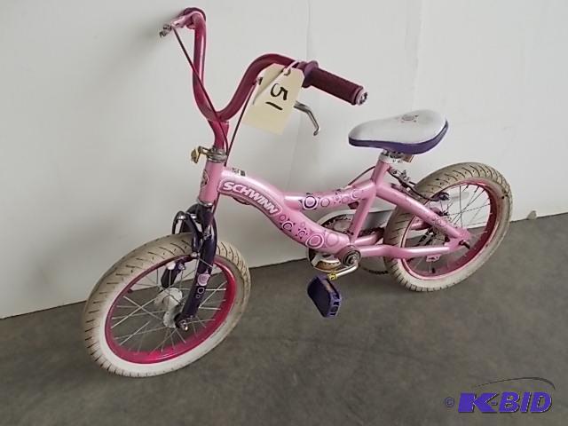 lot 51 image: Schwinn 16" Jasmine...