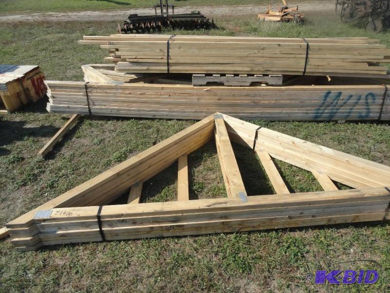 10 ft Trusses