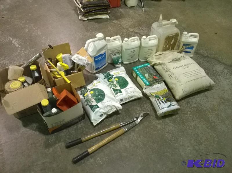 lot 133 image: Lot of Grass Seed & Lawn & Garden Chemicals