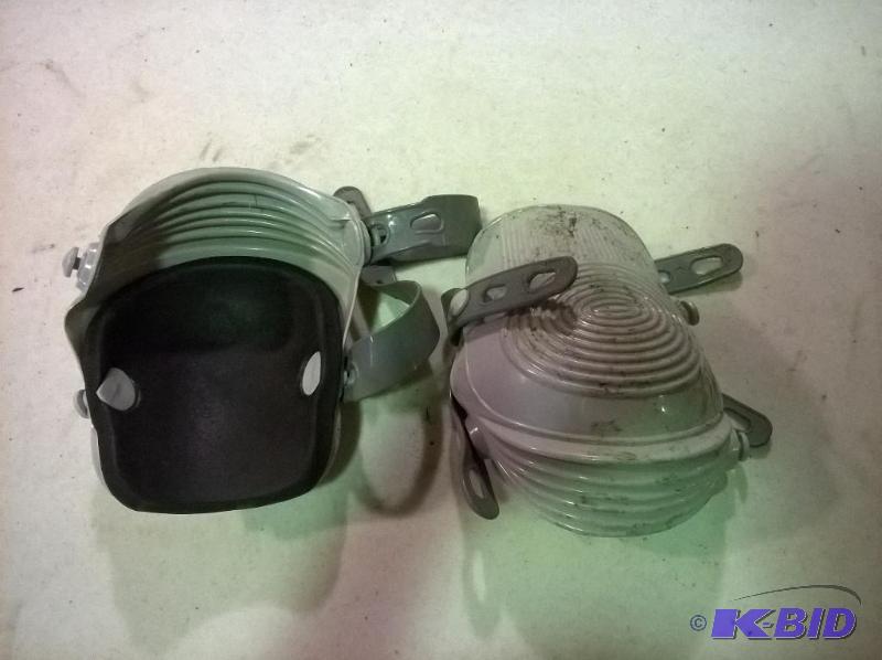 lot 157 image: Heavy Duty Construction Knee Pads
