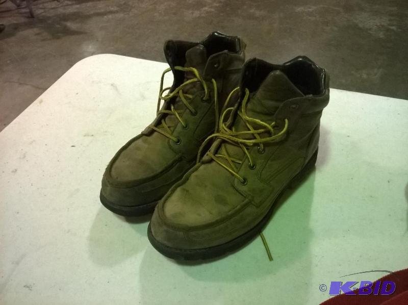 lot 165 image: Rockport Leather Boots, size 13M