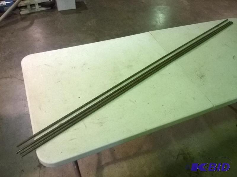 lot 183 image: Copper Grounding Rods, 38in x 72, lot of 4