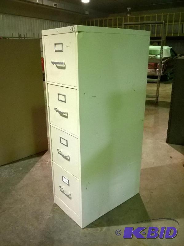 lot 195 image: 4-Drawer File Cabinet, white