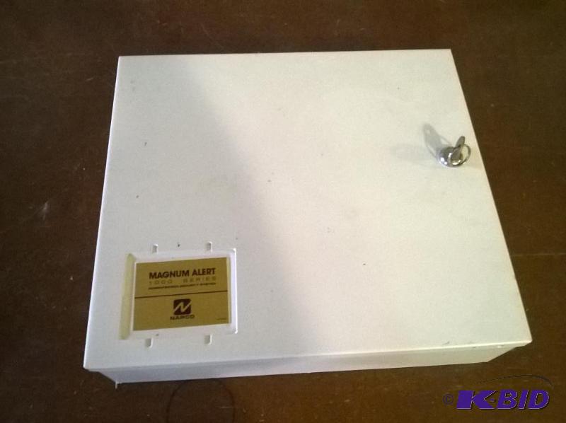 lot 202 image: Magnum Alert 1000 Series Security Control Box