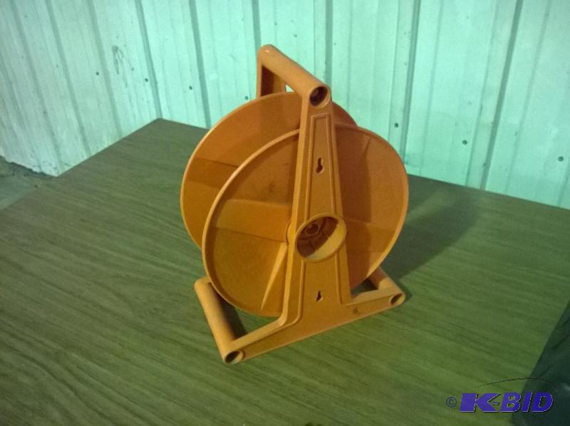 lot 207 image: Hose Reel or Cord Reel 10inx4in