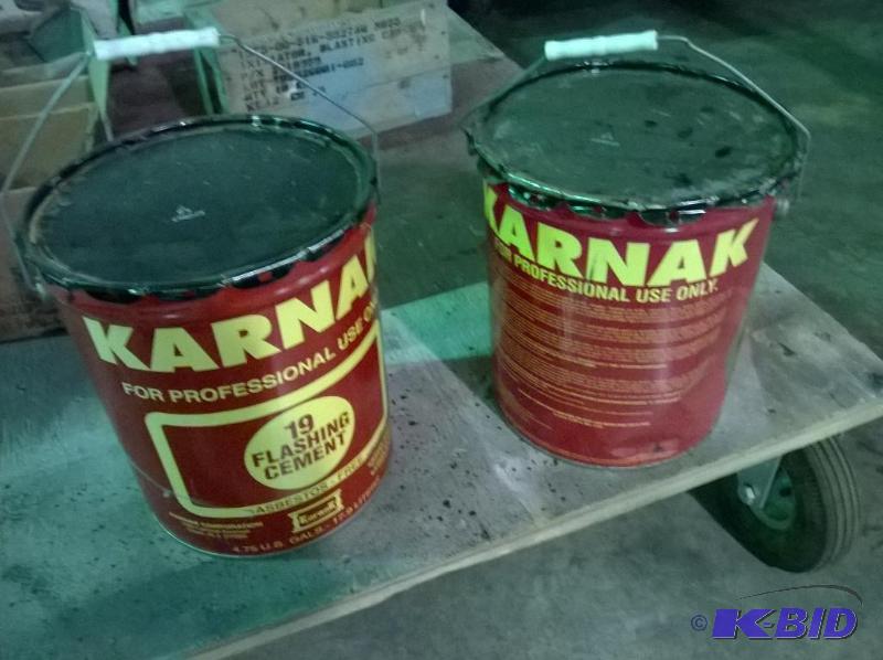 lot 223 image: Flashing Cement, 2 buckets