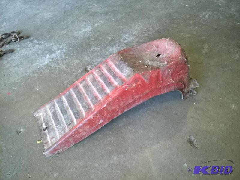 lot 51 image: Wheel Ramps, Red