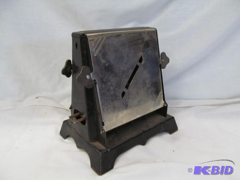 lot 179 image: Vintage