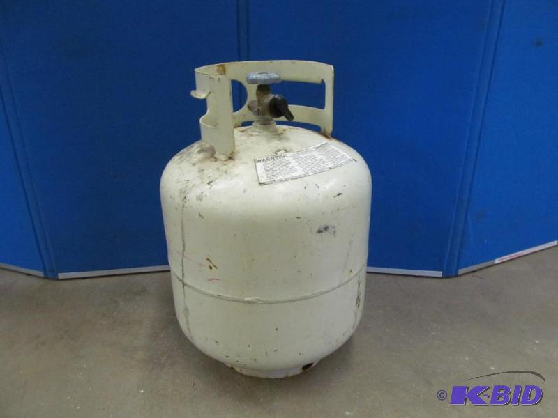 lot 36 image: Miscellaneous