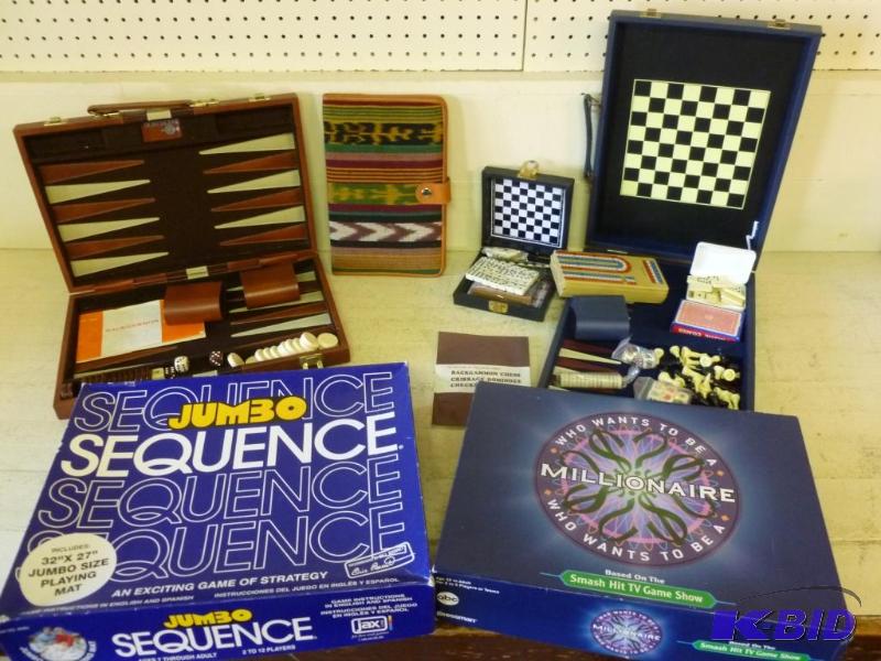 lot 118 image: Large lot of good game sets and board games....